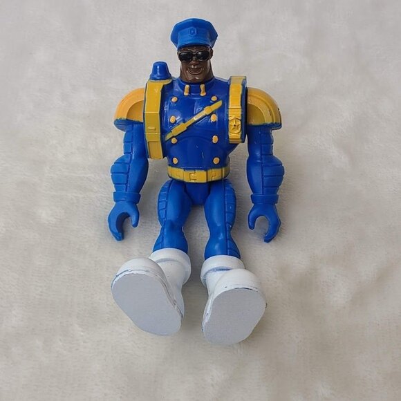 Adventure Squad Marshall Crime Fighting Action Figure Fourstar 2008 5" Policeman - Picture 6 of 8